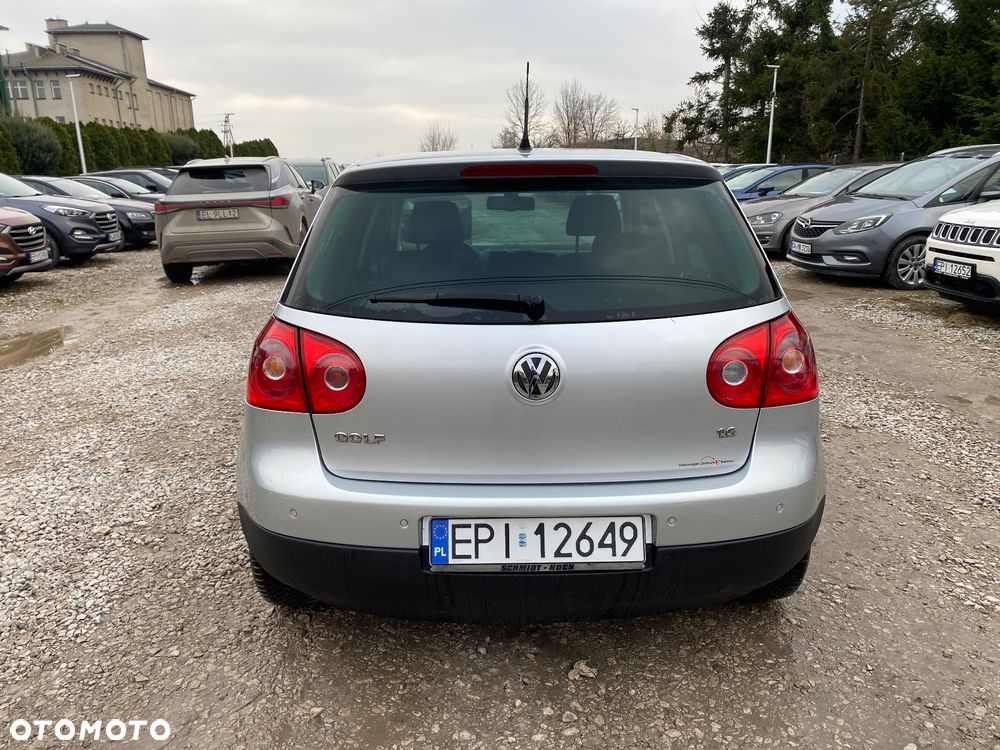Volkswagen Golf 1.6 United - 5