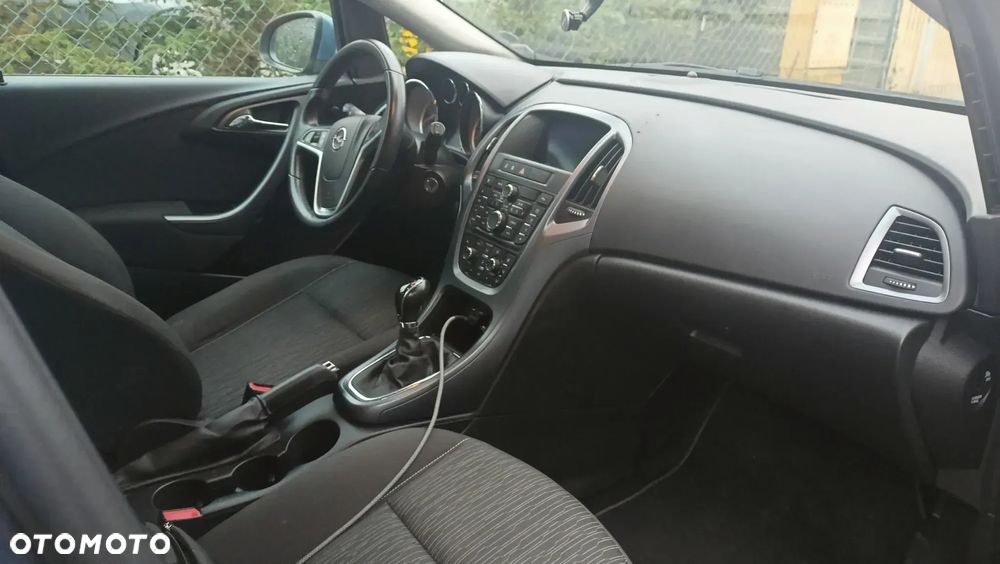 Opel Astra IV 1.4 T Active - 7