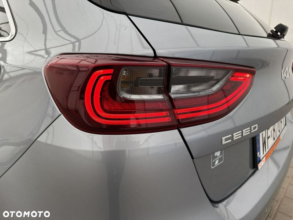 Kia Ceed - 30