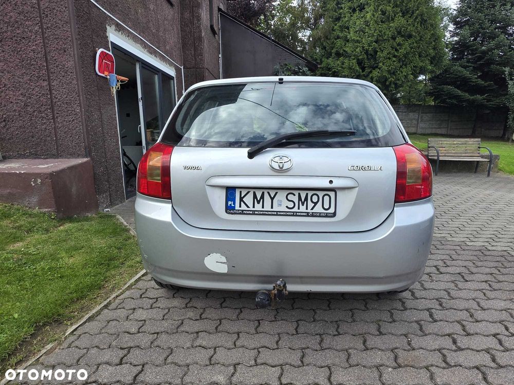Toyota Corolla - 3