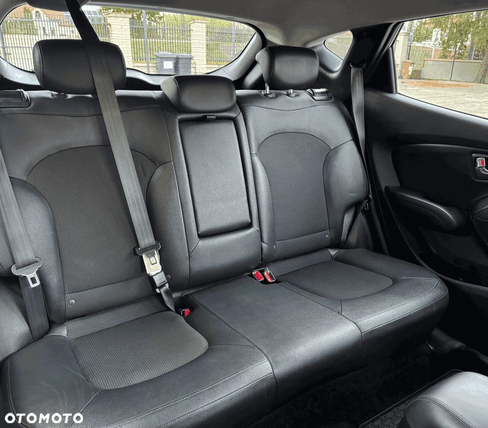 Hyundai ix35 1.6 2WD Fifa World Cup Edition - 20