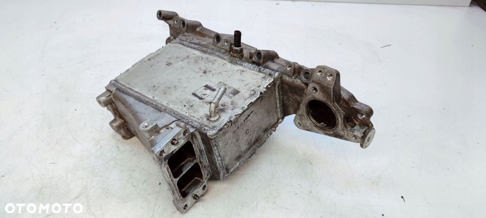 KOLEKTOR SSĄCY AUDI A4 B9 A5 2.0 TDI 04L129766AS - 3