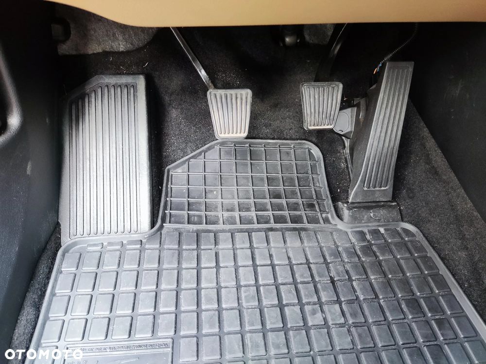 Kia Sportage 1.6 T-GDI L Business Line Plus 4WD - 19
