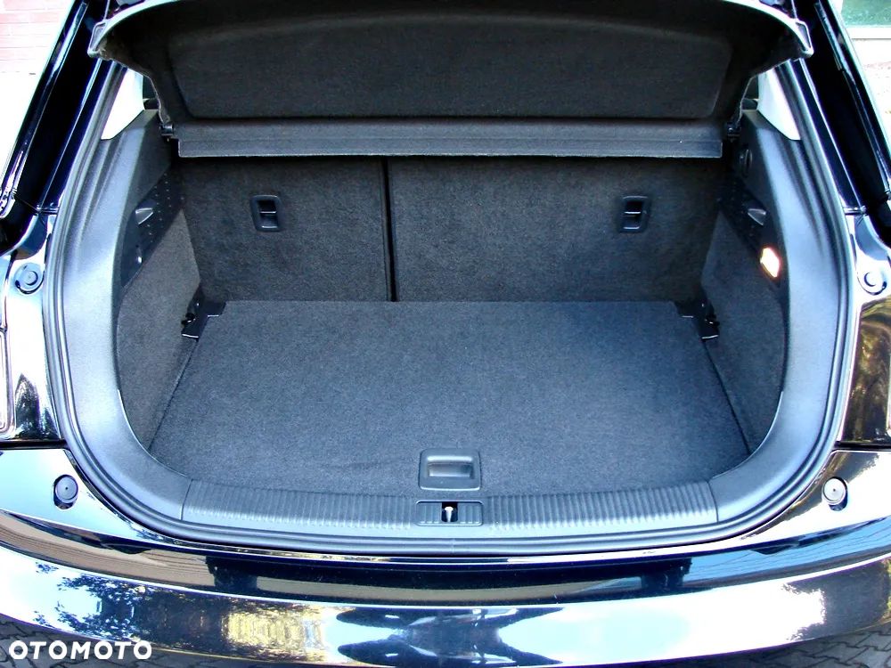 Audi A1 Sportback 1.2 TFSI S line edition m S line Sportpaket - 13