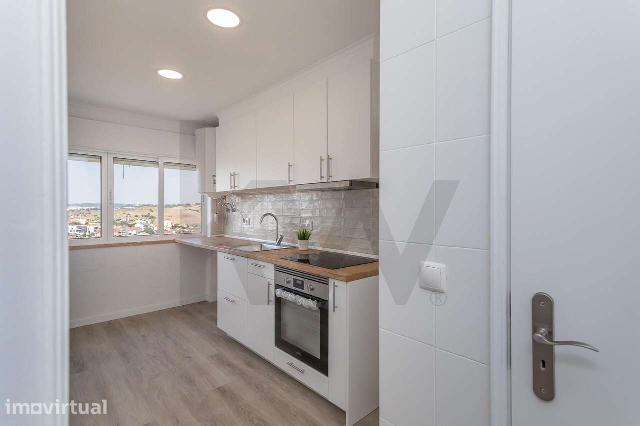 Apartamento T2 Remodelado em São Marcos - Grande imagem: 3/28