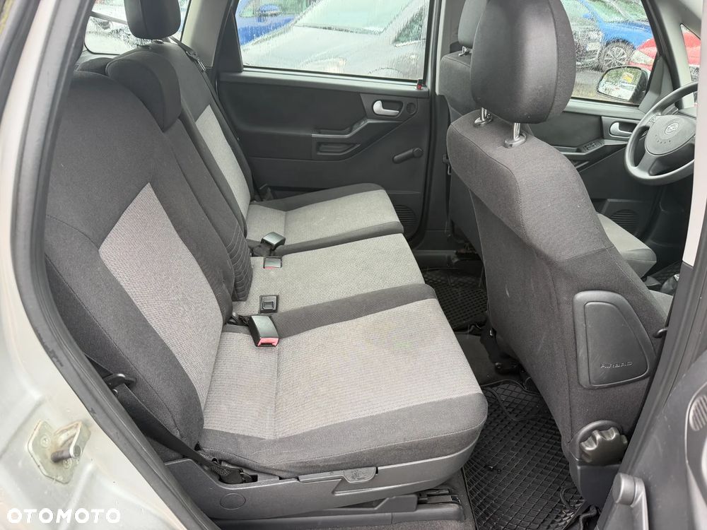 Opel Meriva 1.7 DT Enjoy - 12