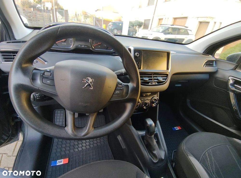 Peugeot 208 1.2 PureTech Active - 9