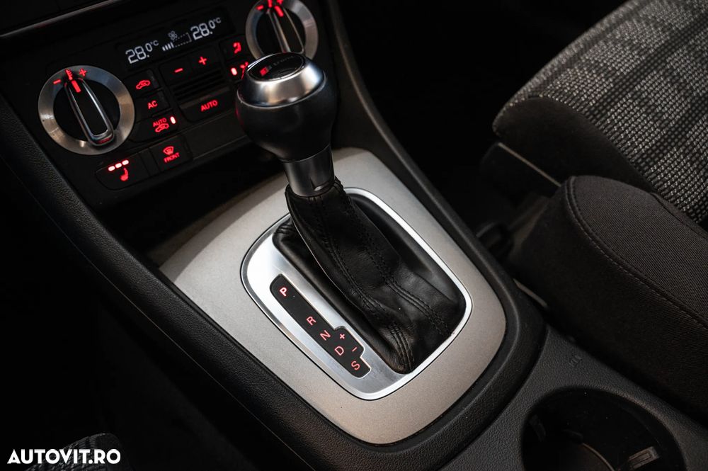 Audi Q3 2.0 TDI Quattro S tronic sport - 15