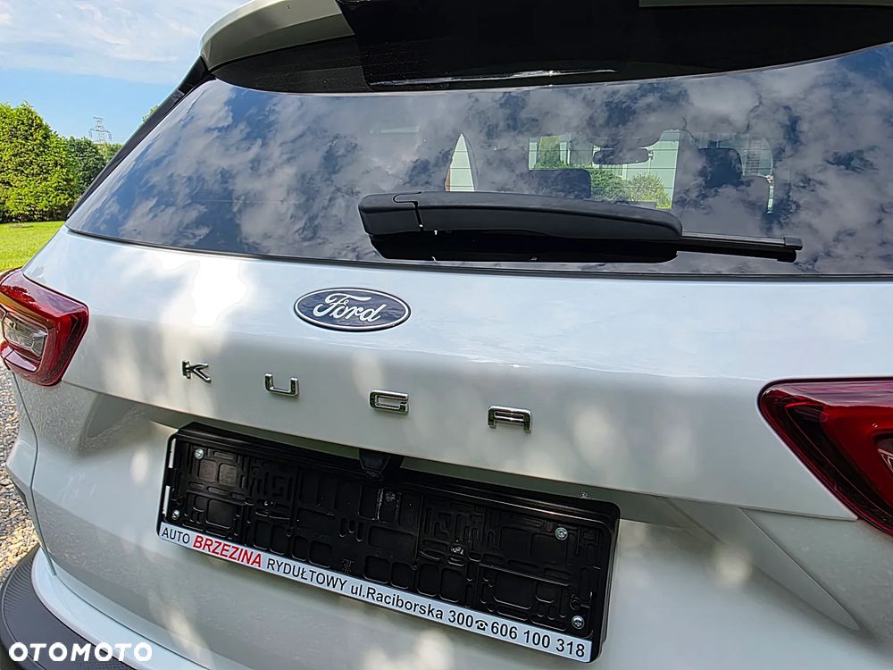Ford Kuga 1.5 EcoBoost TITANIUM - 9