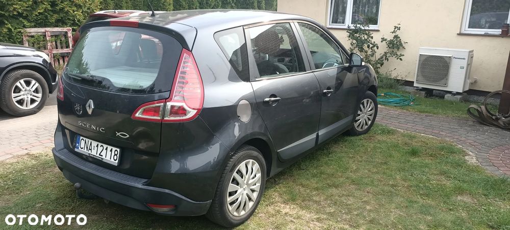 Renault Scenic 1.6 16V Authentique - 3