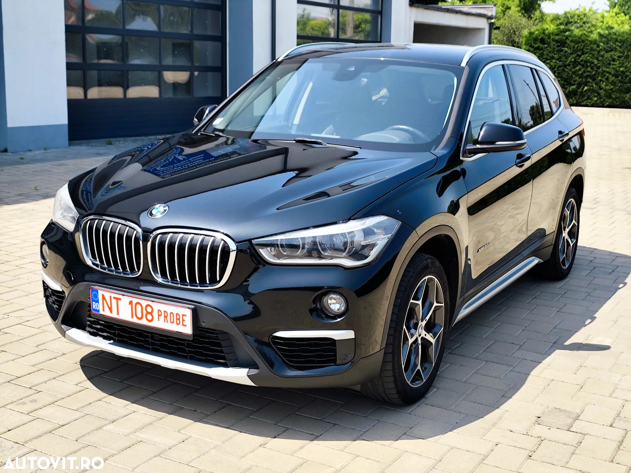 BMW X1 xDrive18d Aut. xLine - 1