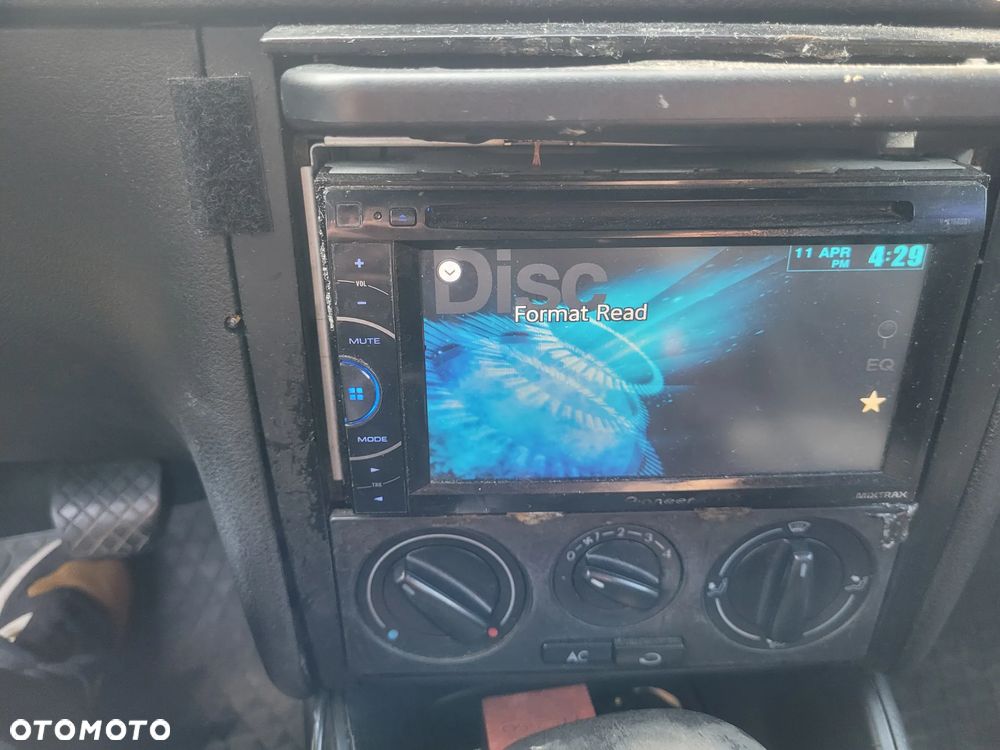 Volkswagen Golf 1.6 Basis - 9