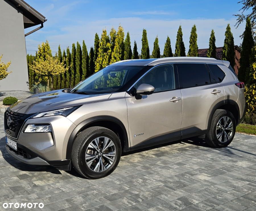 Nissan X-Trail - 4