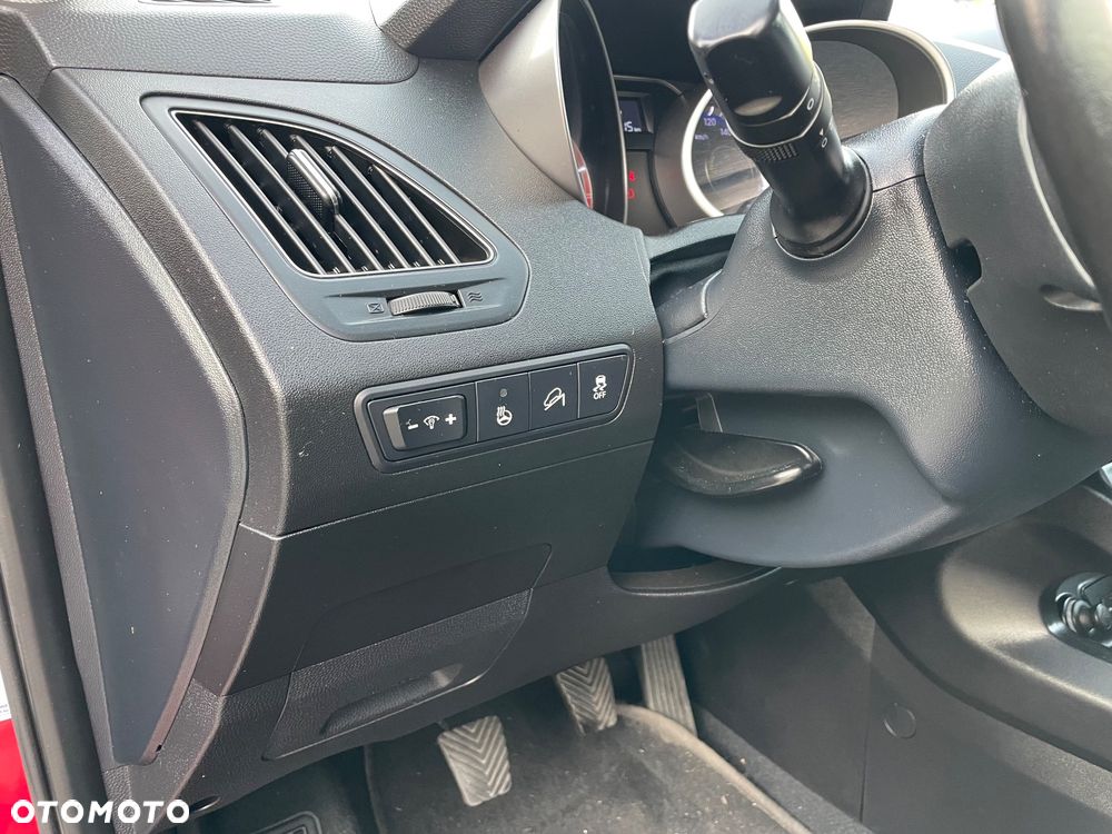 Hyundai ix35 2.0 CRDi 4WD Premium - 23