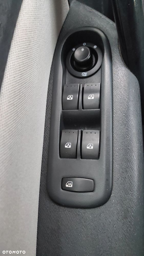 Renault Kangoo ENERGY dCi 90 FAP Start & Stop TomTom Edition - 19