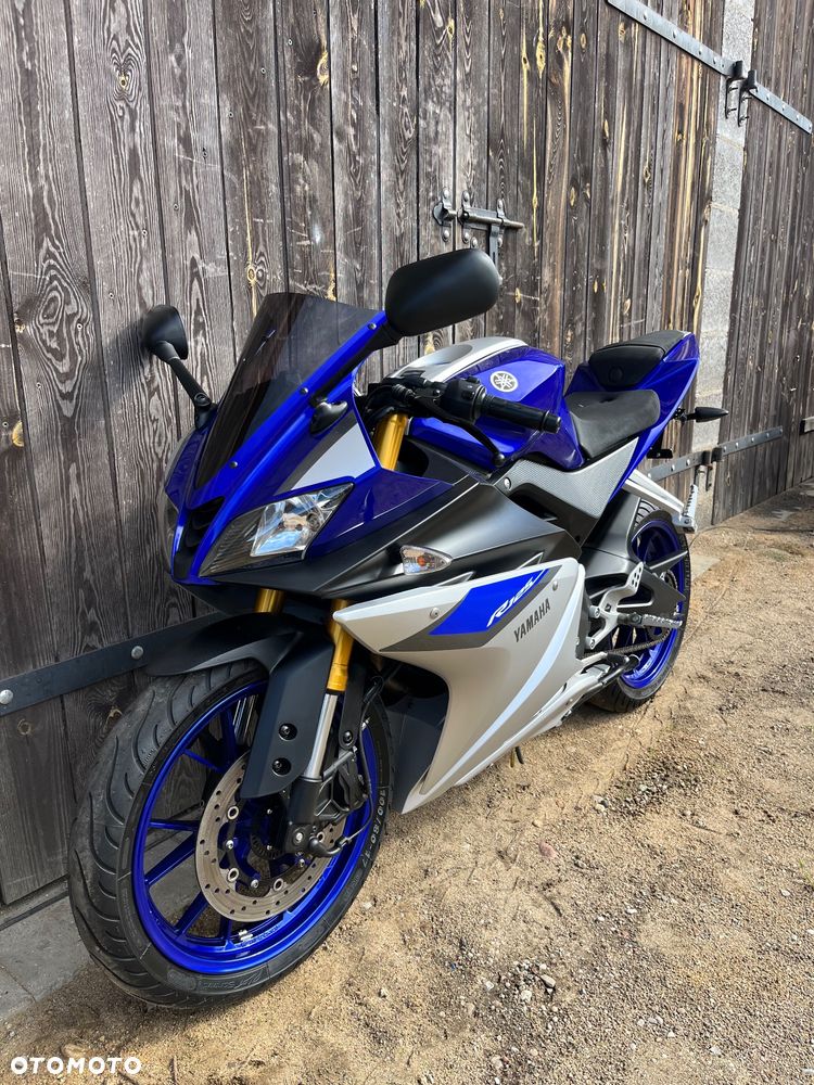 Yamaha YZF - 3