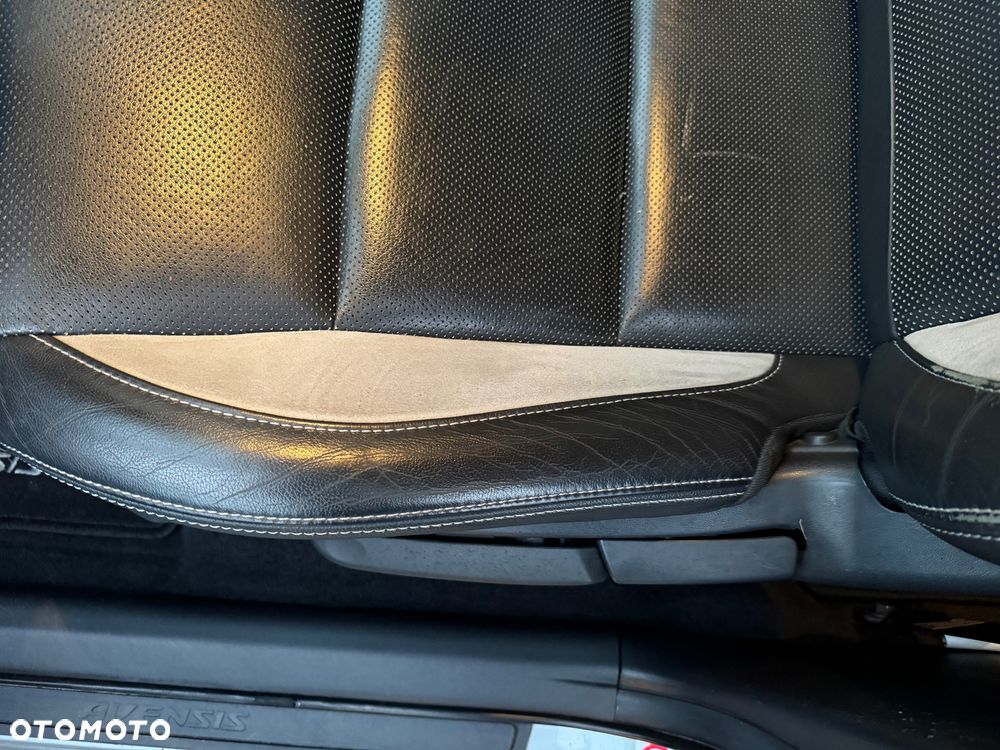 Toyota Avensis 1.8 Prestige - 18