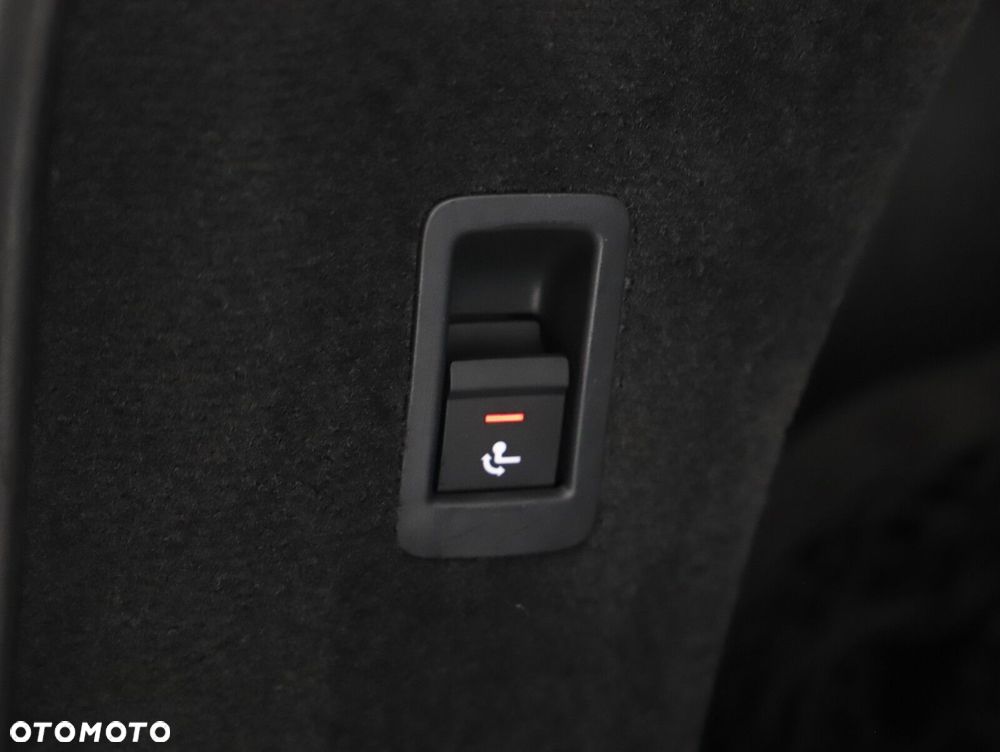 Audi A6 Allroad - 27