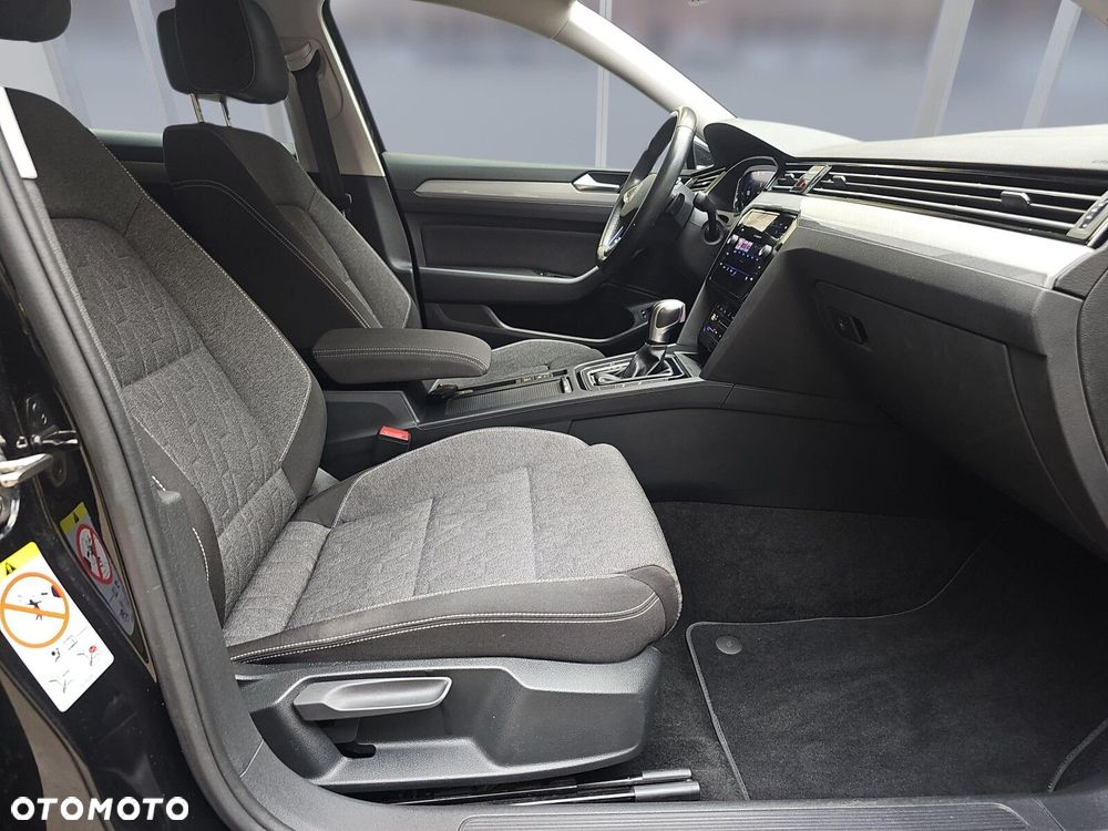 Volkswagen Passat Variant 1.4 TSI Plug-In Hybrid GTE DSG - 11