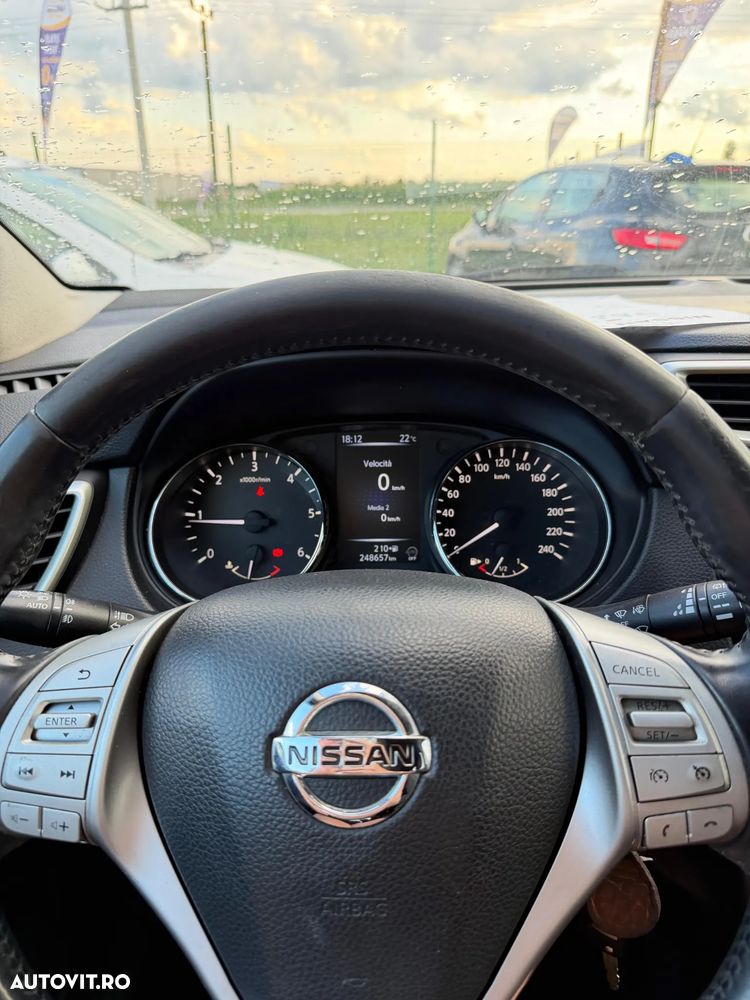 Nissan Qashqai 1.5 DCI DPF Acenta - 8