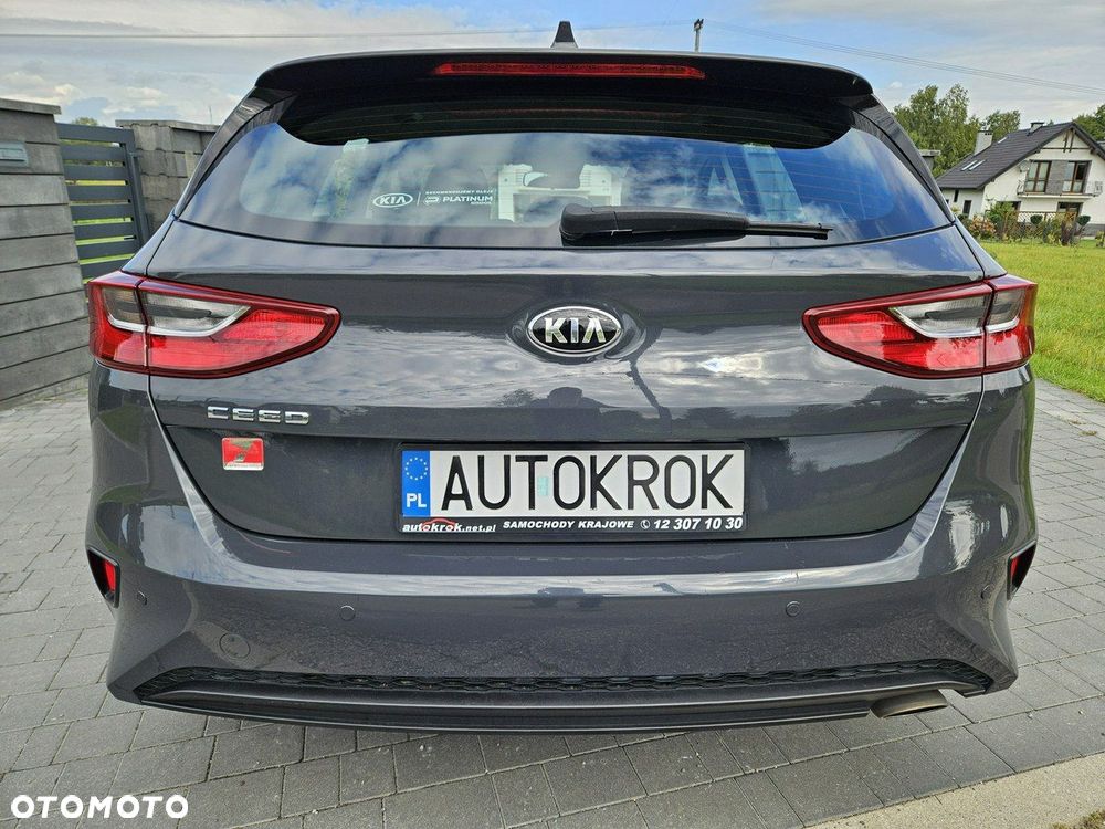Kia Ceed - 5