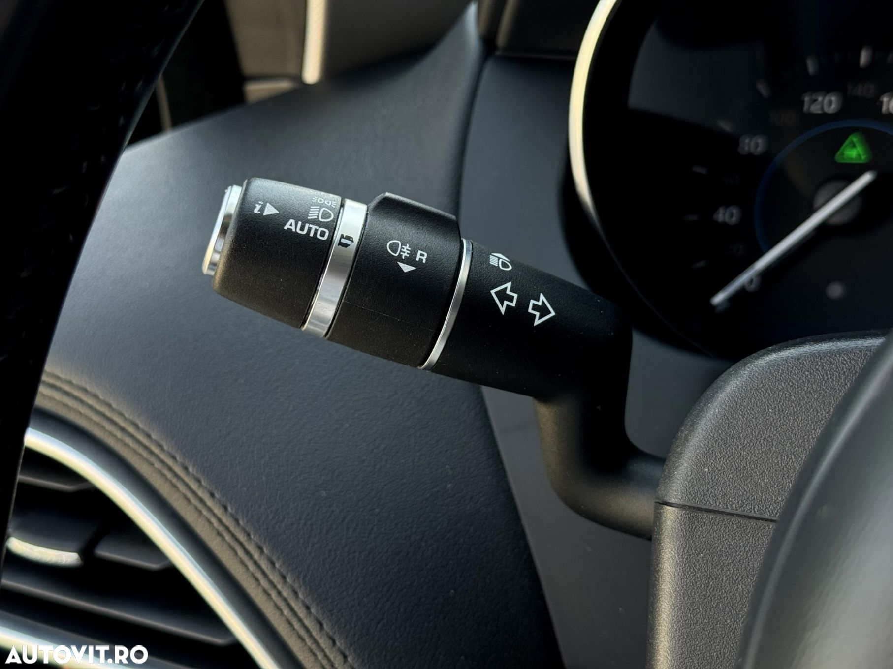 Jaguar XE 20d Aut. Portfolio - 21