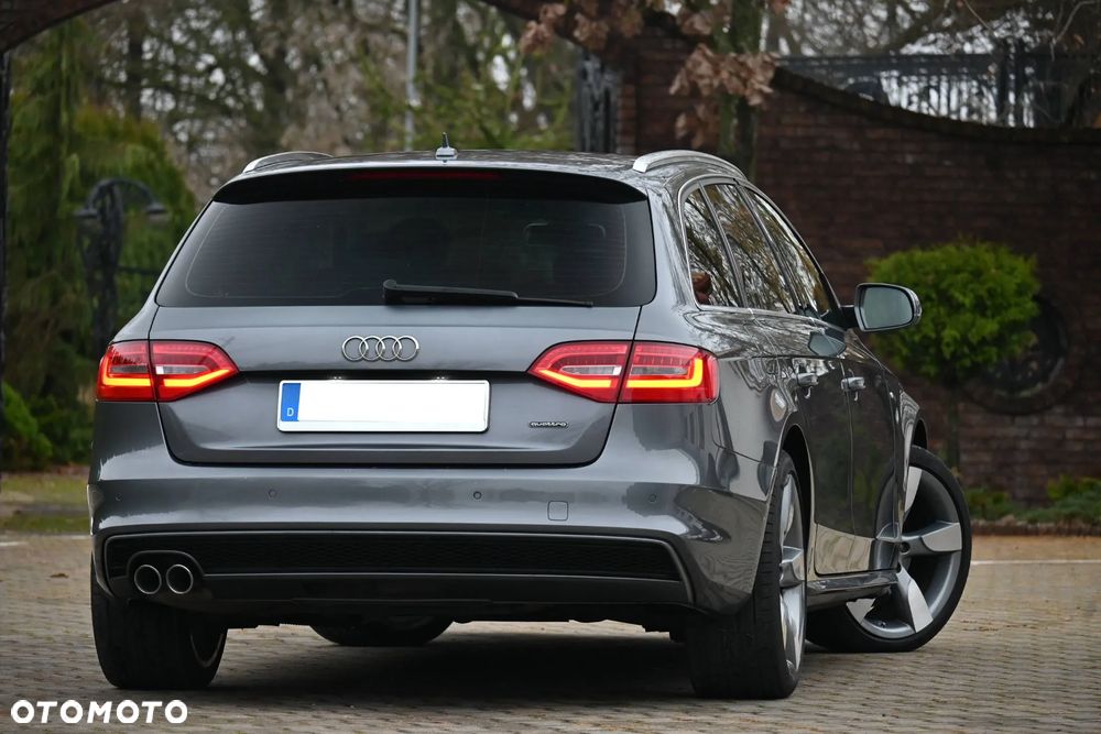 Audi A4 Avant 2.0 TDI DPF clean diesel quattro S tronic S line Sportpaket - 17
