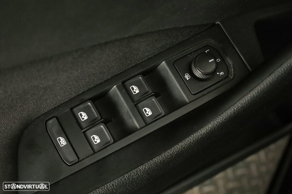 Skoda Kamiq 1.0 TSI Ambition DSG - 19
