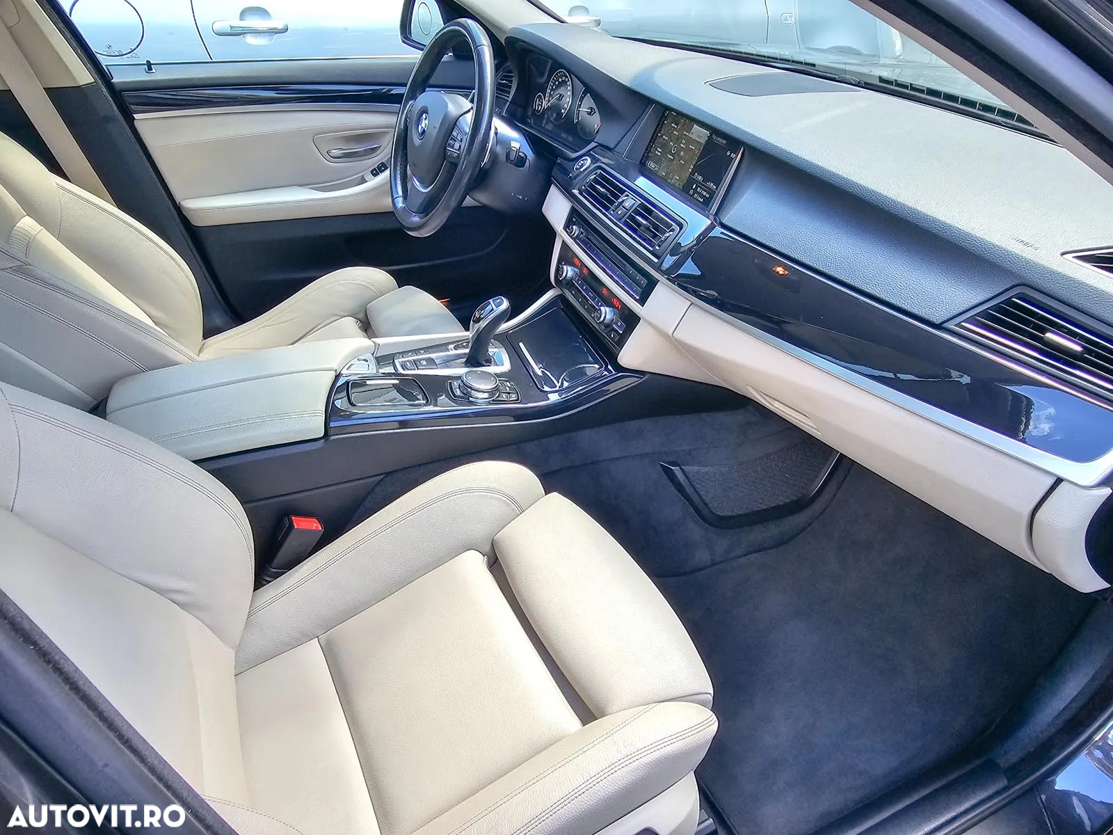 BMW Seria 5 530d xDrive Sport-Aut. Luxury Line - 21