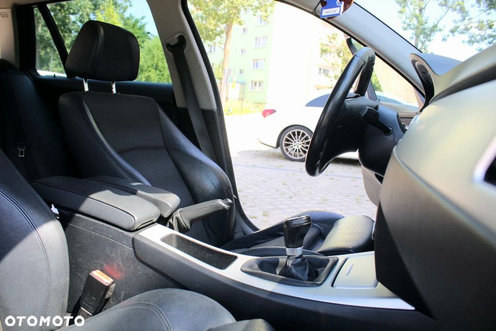 BMW Seria 3 320d - 15