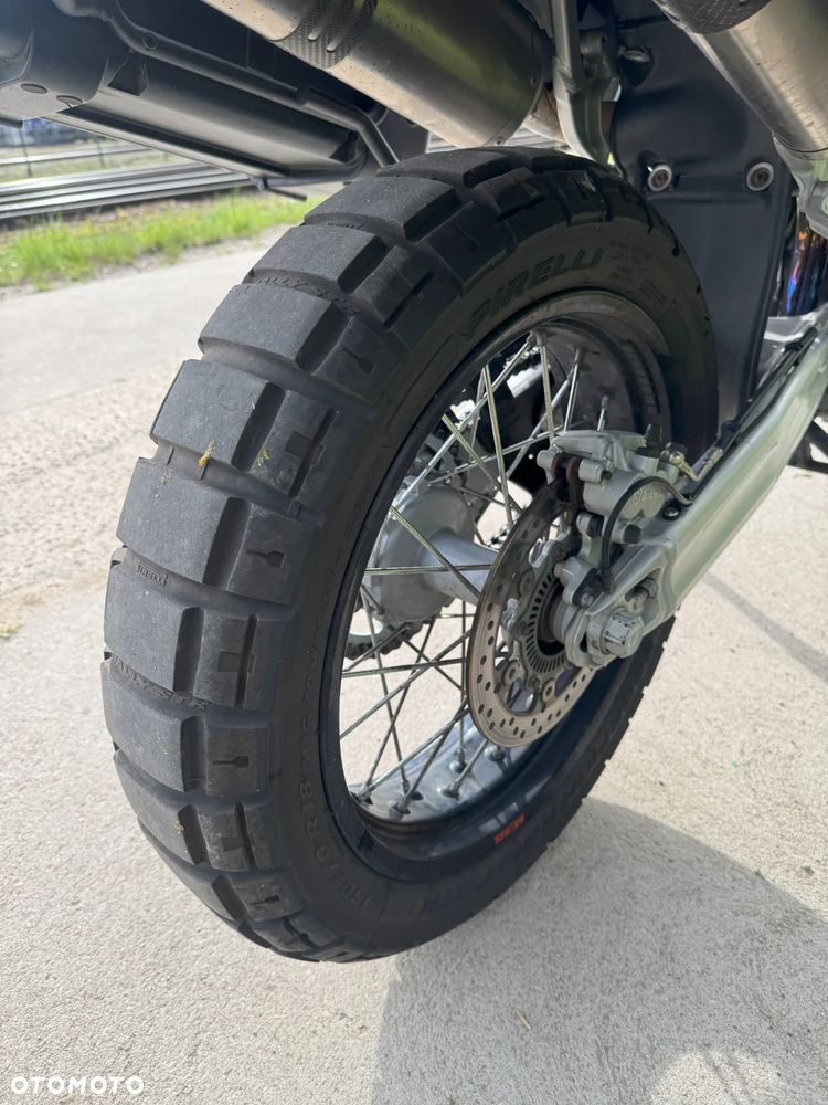 KTM Adventure - 8