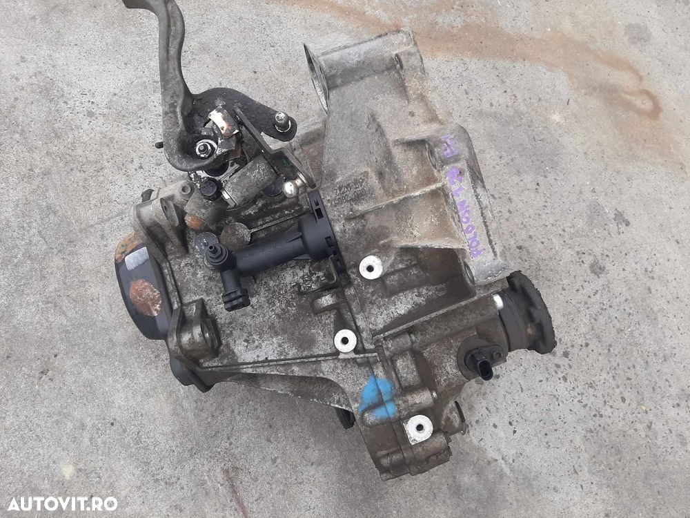 cutie viteze manuala  geu  vw polo 9n  1.2 b bxv - 2