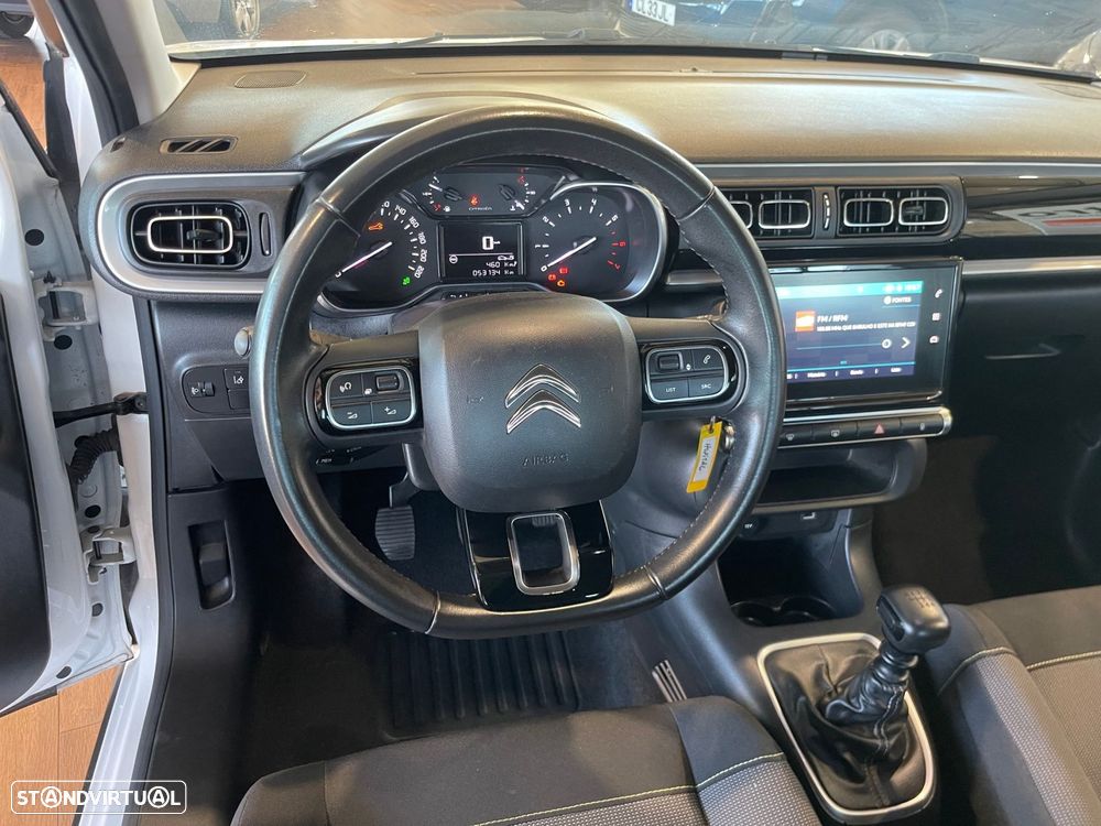 Citroën C3 1.2 PureTech Shine - 10