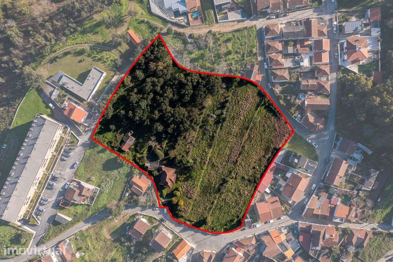 Quinta, com Moradia habitável e Terreno de 8744m² em Fânzeres-Gondomar - Grande imagem: 2/60
