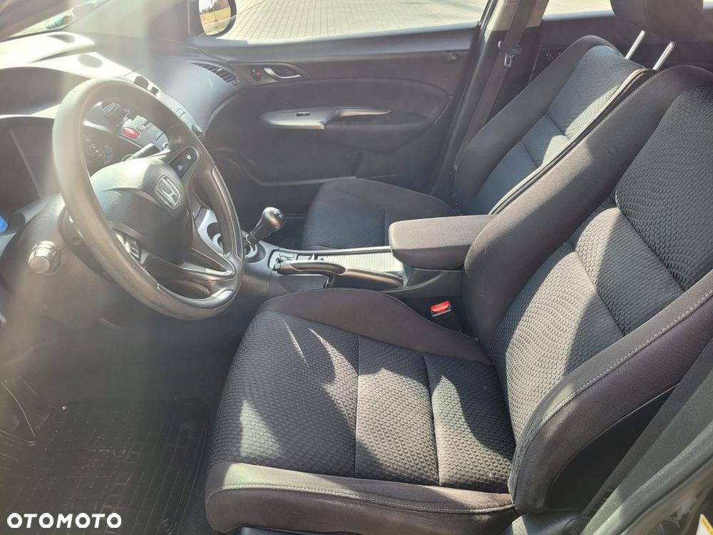 Honda Civic 1.4 i-VTEC Comfort - 18