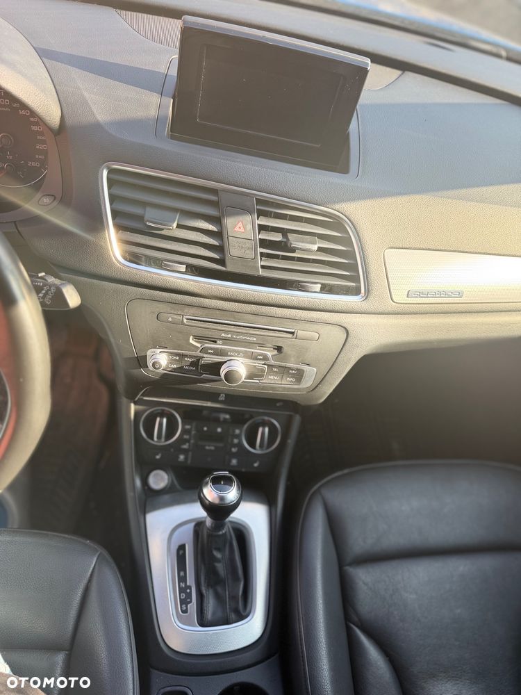 Audi Q3 2.0 TFSI Quattro S tronic sport - 8