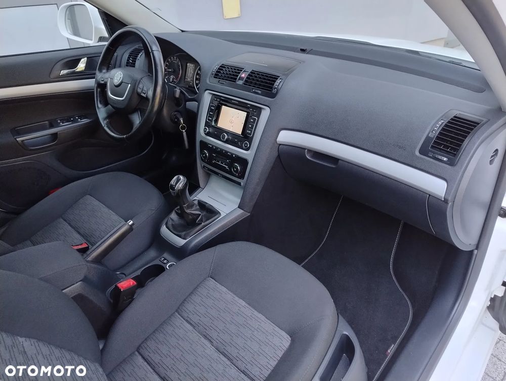 Skoda Octavia 2.0 TDI DPF Team Edition - 10