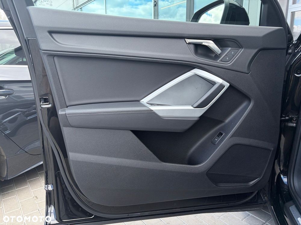 Audi Q3 - 9