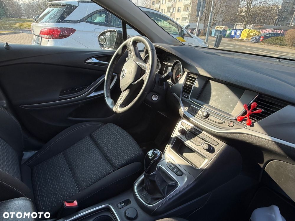 Opel Astra 1.4 Turbo Start/Stop 120 Jahre - 4