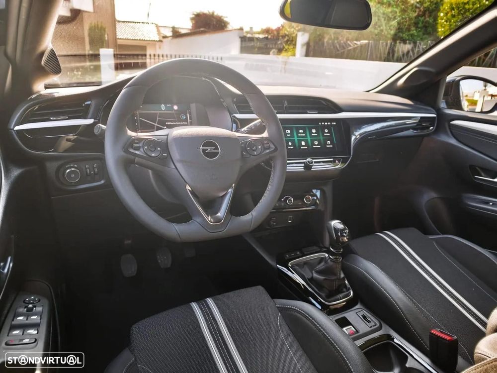 Opel Corsa 1.2 T GS - 18