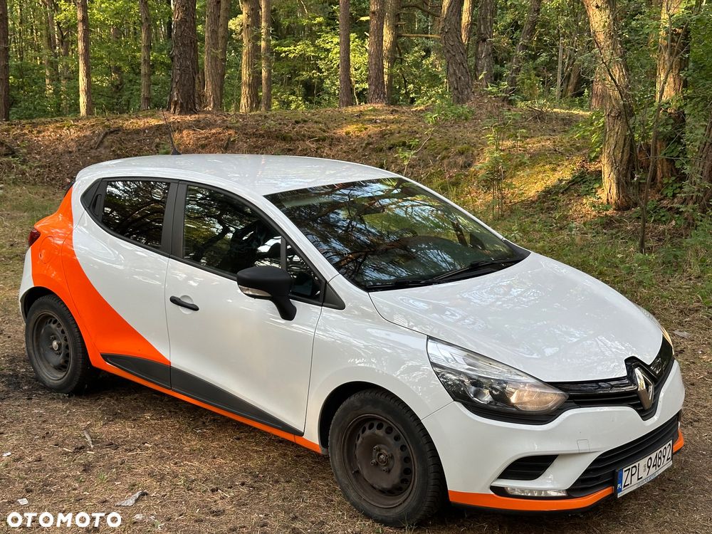 Renault Clio - 2