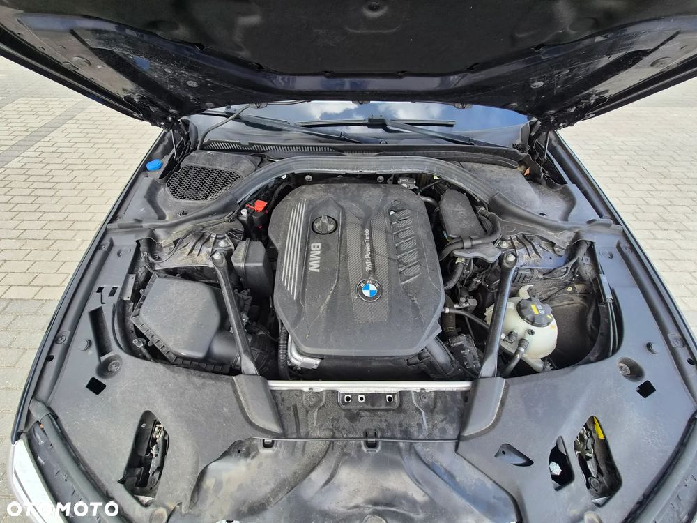 BMW Seria 5 530d xDrive Sport Line - 21