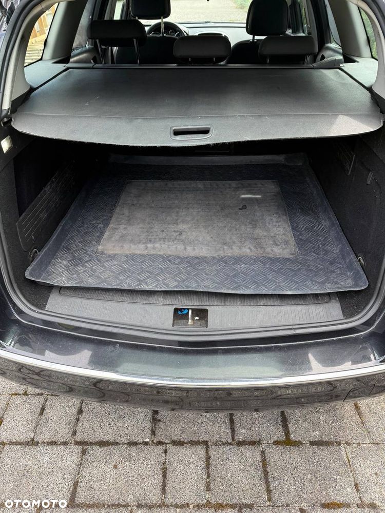 Opel Astra 1.6 - 12