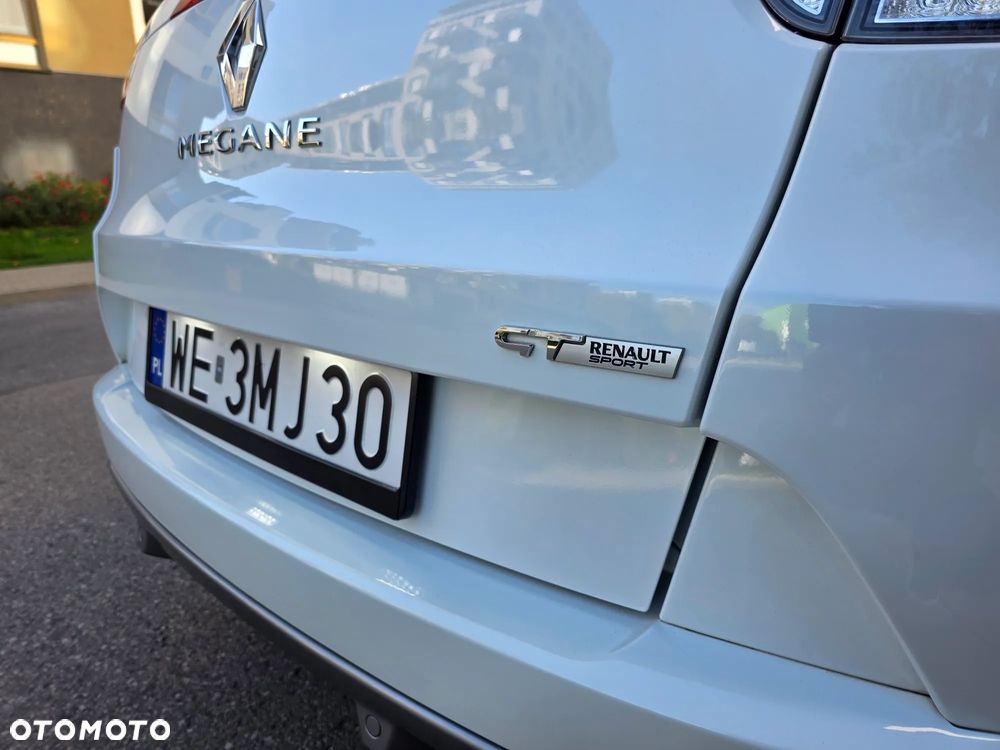 Renault Megane TCe 180 GT - 33