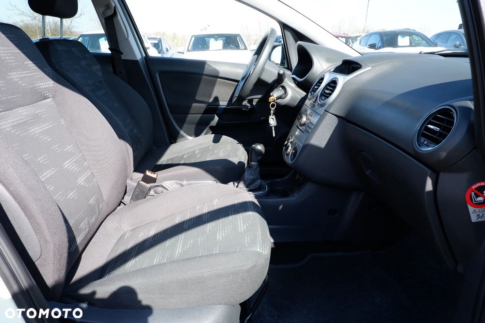 Opel Corsa 1.2 16V 111 - 9