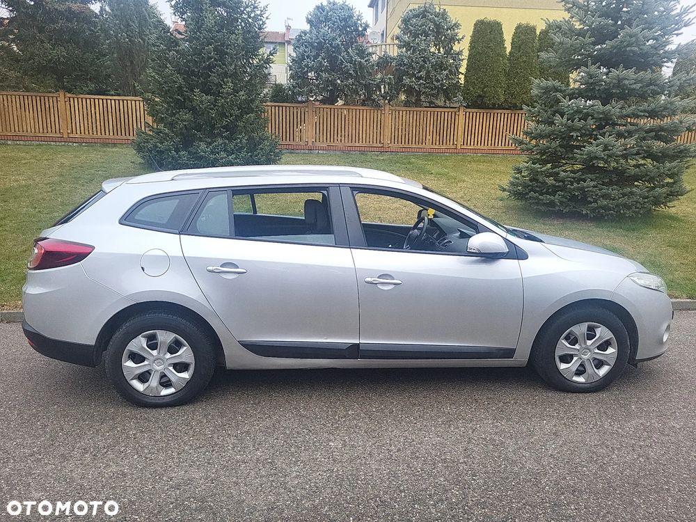 Renault Megane 1.5 dCi Privilege - 5