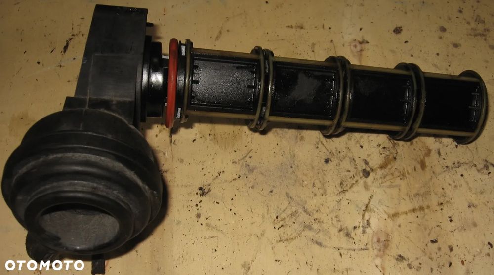 kolektor ssący gruszka zawór AUDI A4 B6 2.0 ALT - 1
