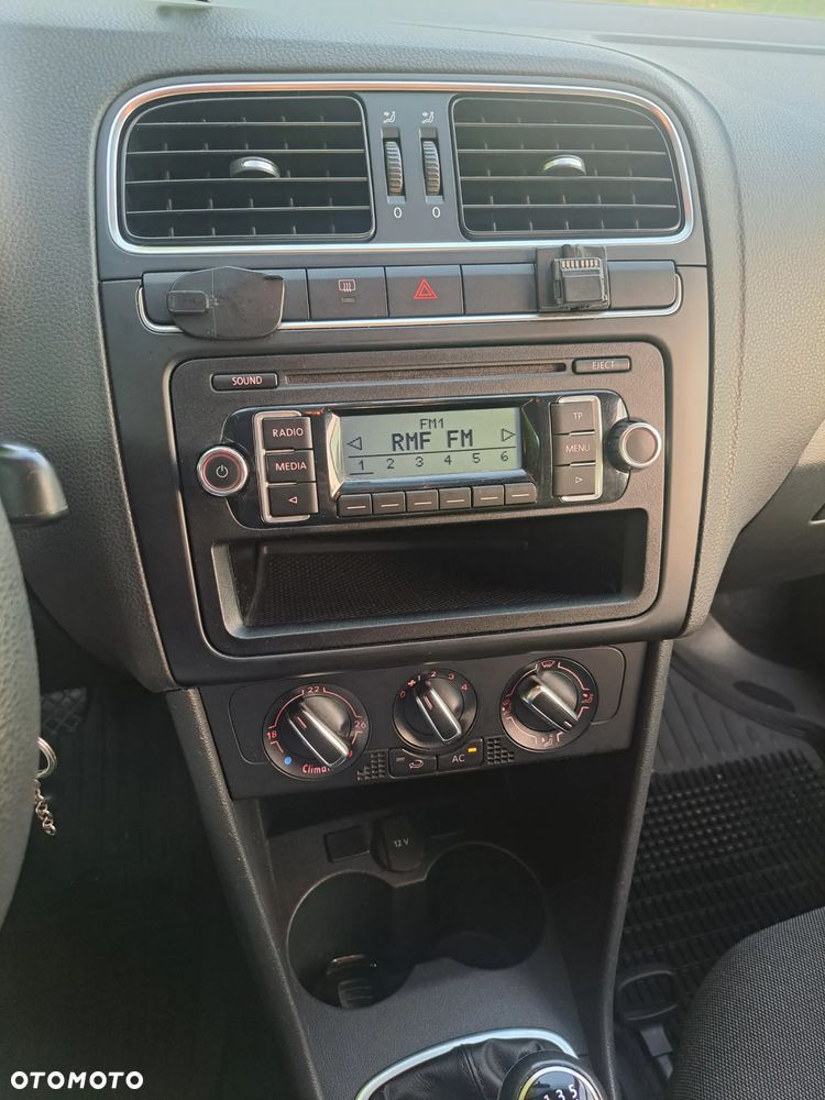 Volkswagen Polo - 15