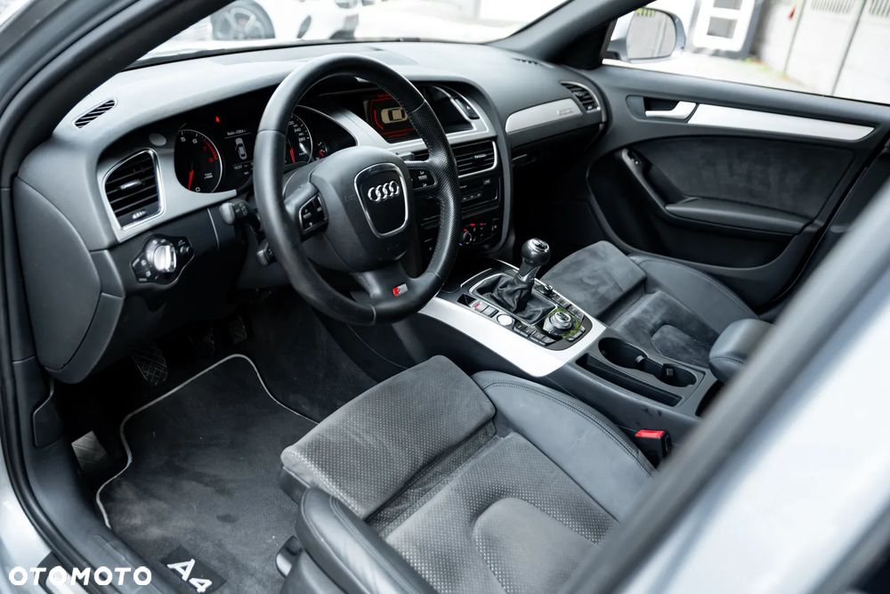 Audi A4 Limousine 2.0 TFSI quattro S line Sportpaket (plus) - 9