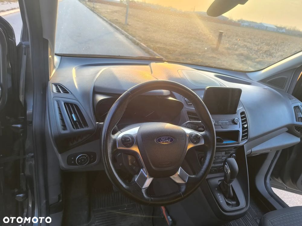 Ford Transit Connect - 7